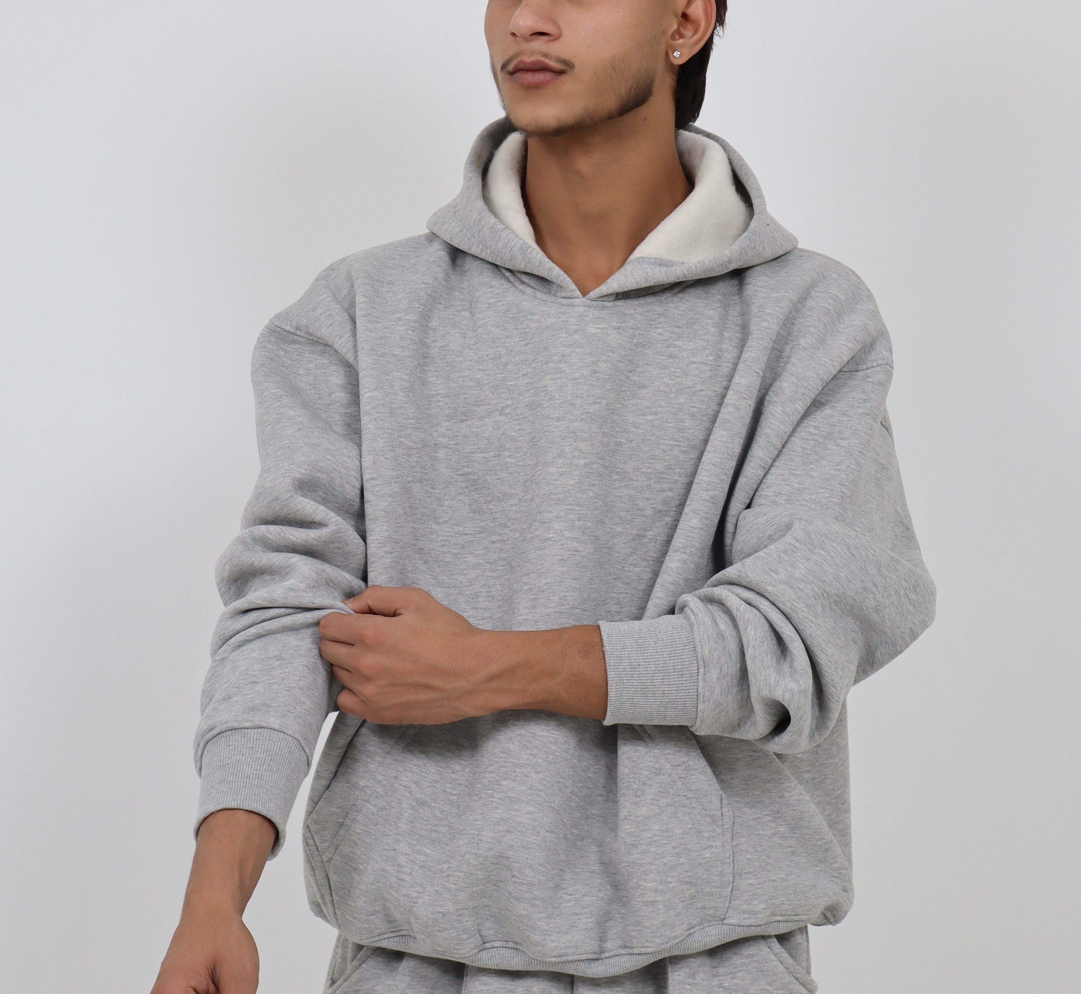 GREY SWEAT AND GREY HOODIE