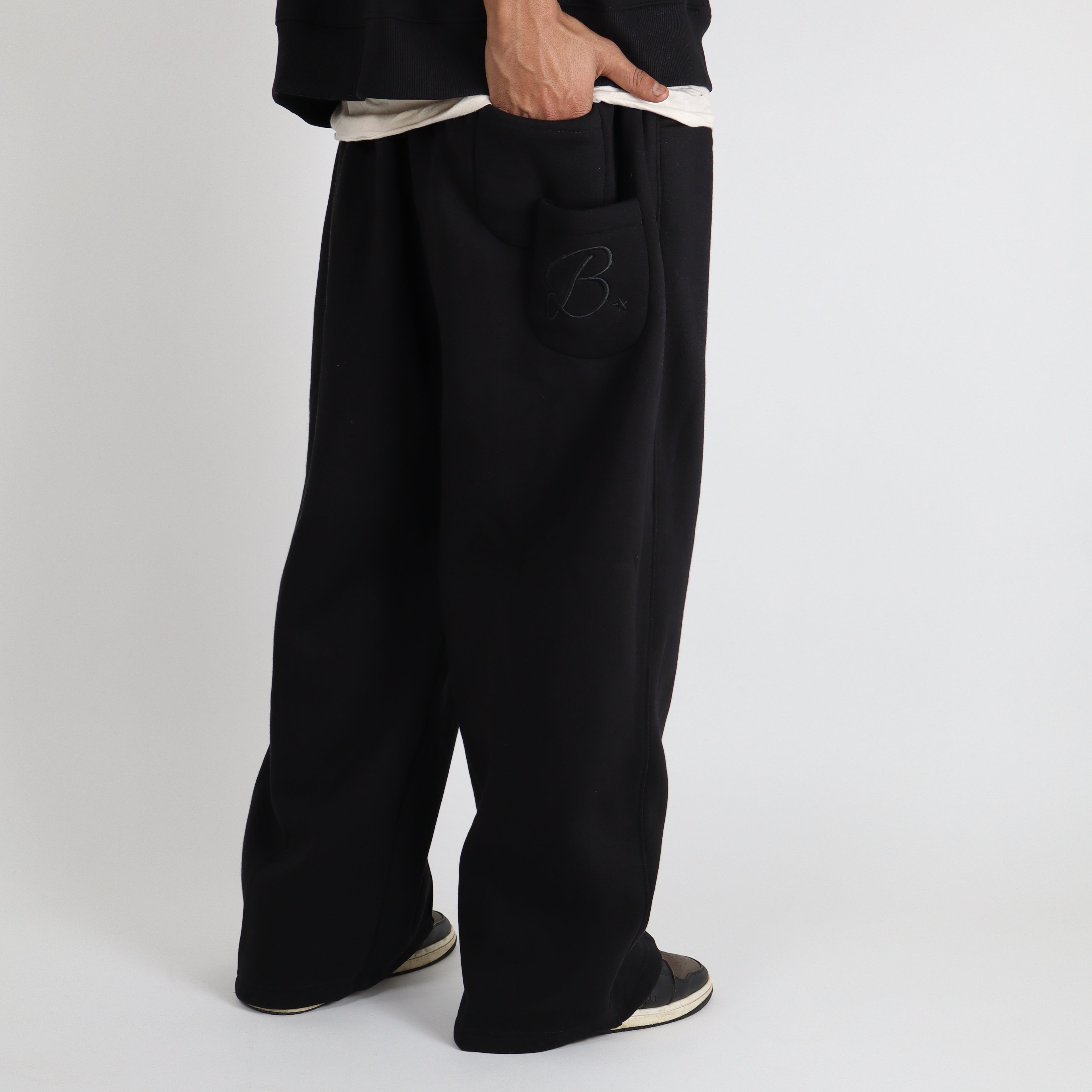COZY B★ LEG SWEATS - BLACK