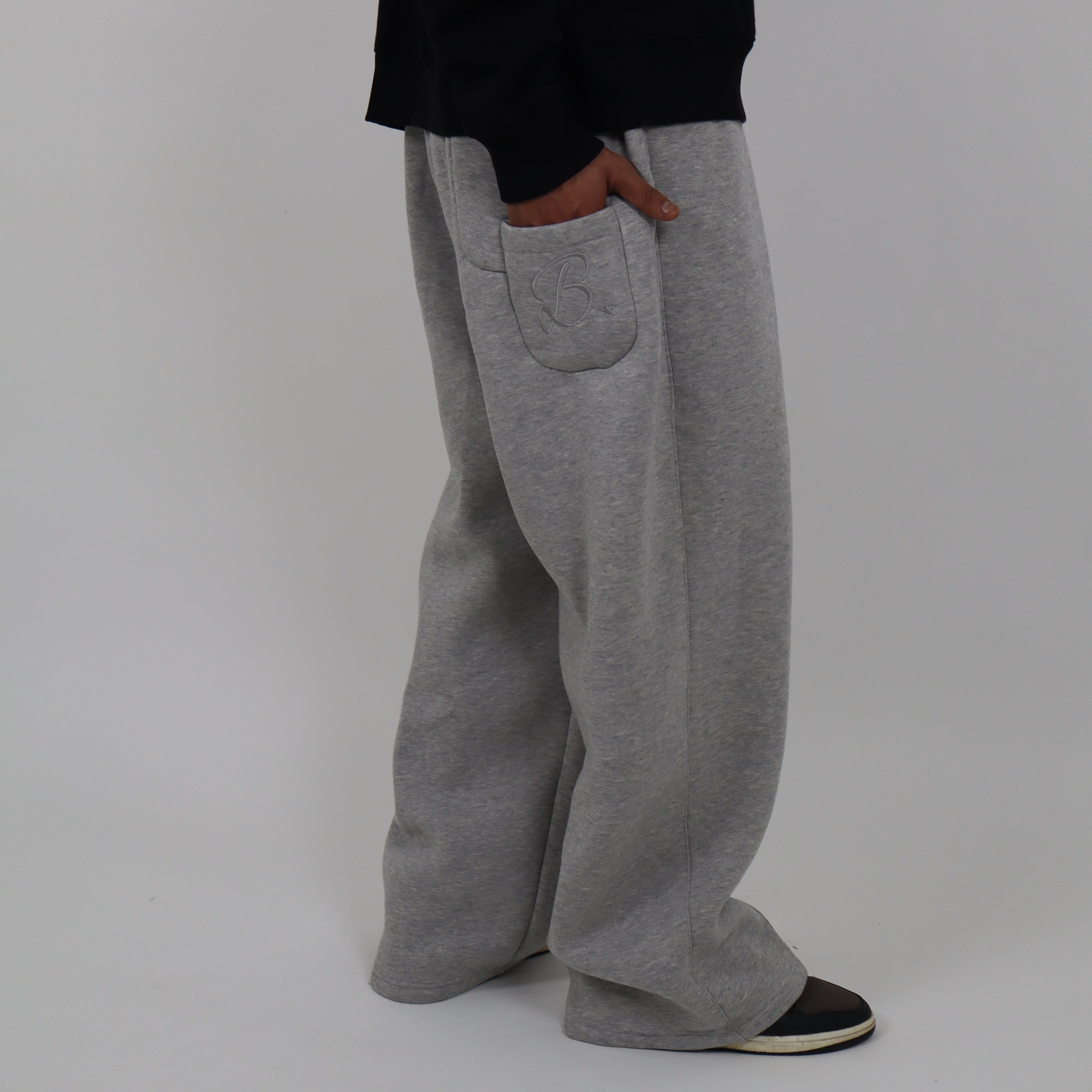 GREY SWEAT AND BLACK HOODIE