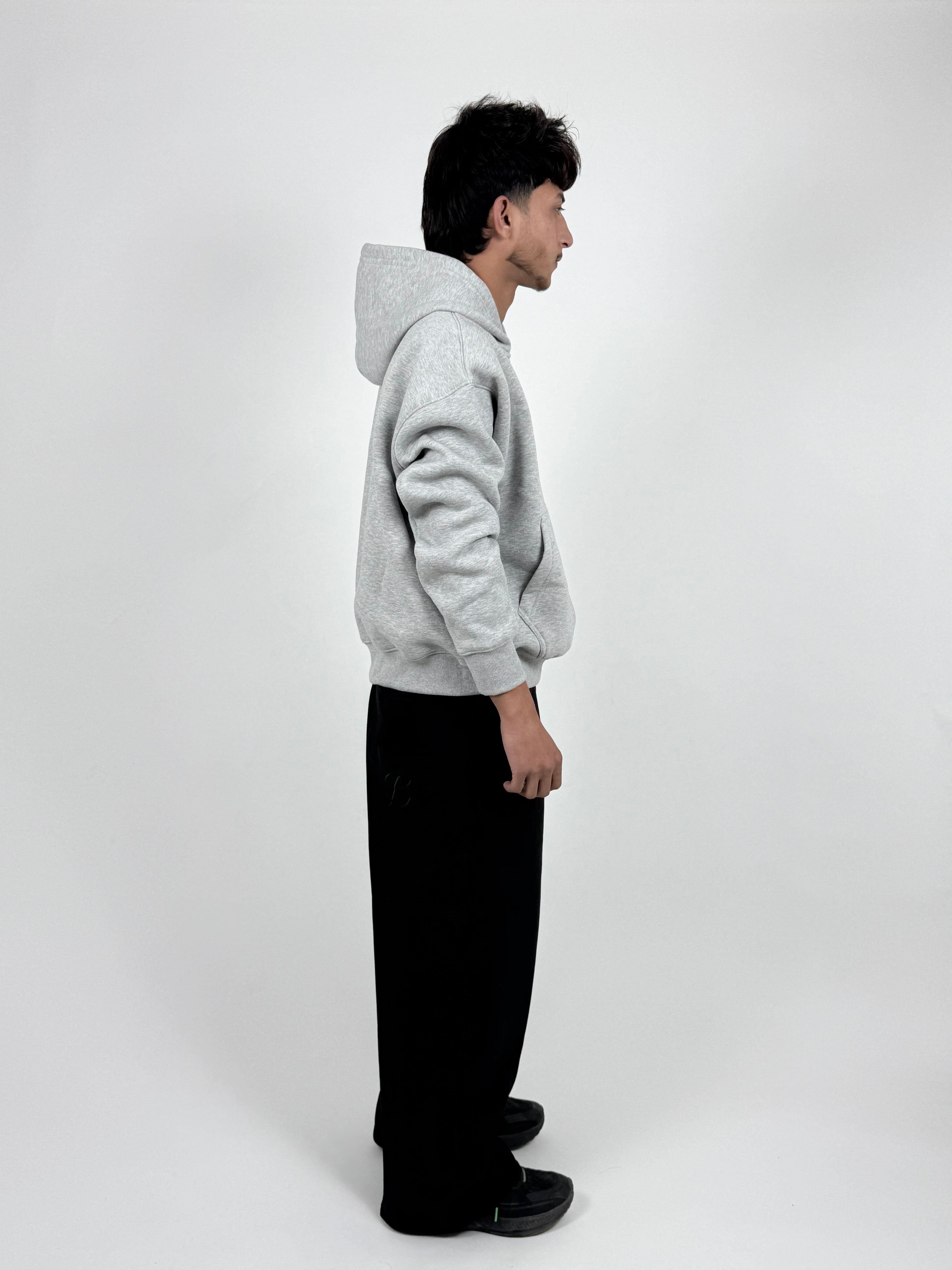 BLACK SWEAT AND GREY HOODIE