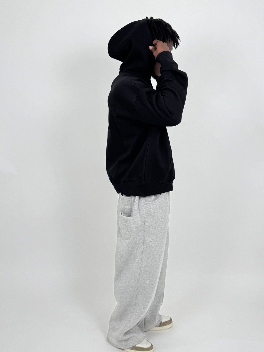 GREY SWEAT AND BLACK HOODIE