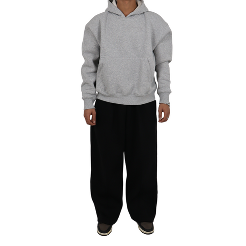 BLACK SWEAT AND GREY HOODIE